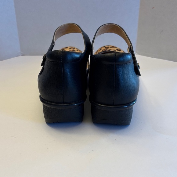 Revere Osaka Leopard Print Mary Jane Size 9M NWOT - Picture 3 of 6